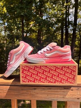 Vans Caldrone Old Skool Mauve and Peach Low-Top Suede Sneakers